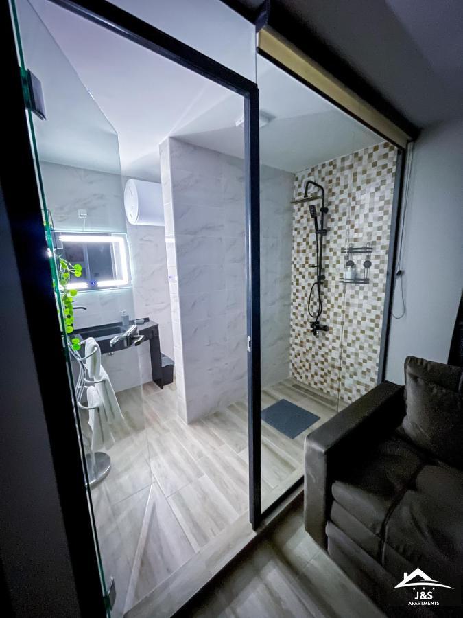 J&S Apartments Ni Dış mekan fotoğraf