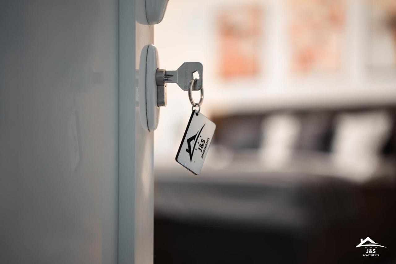 J&S Apartments Ni Dış mekan fotoğraf