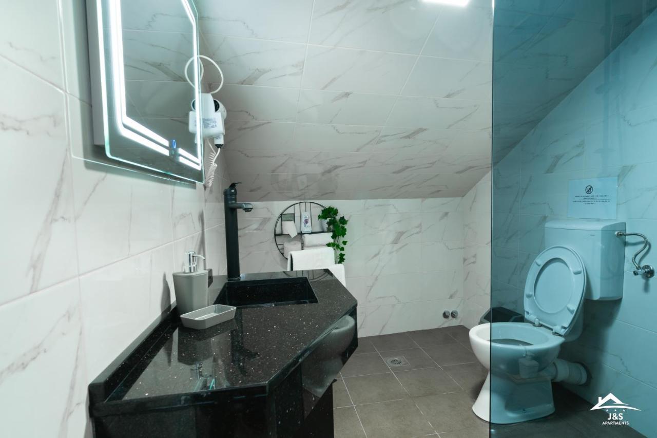 J&S Apartments Ni Dış mekan fotoğraf