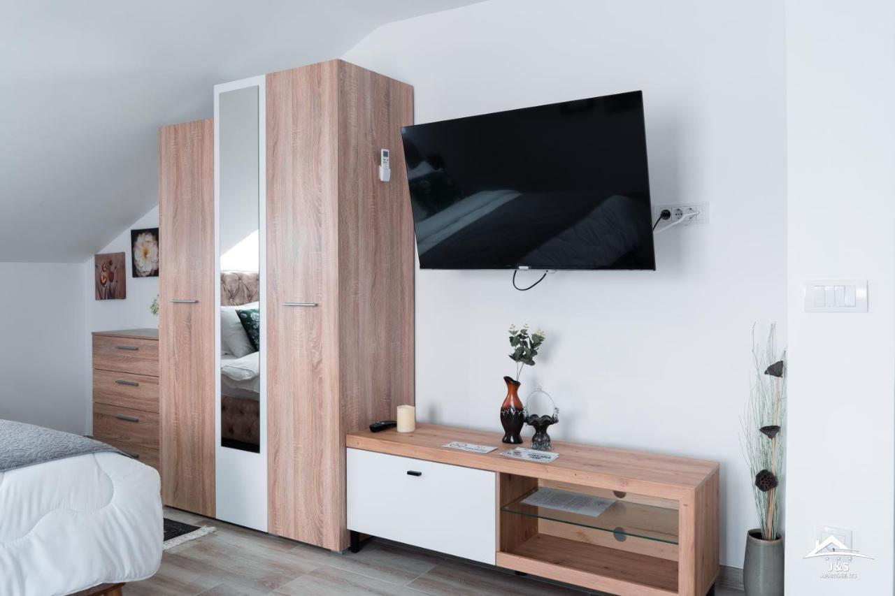 J&S Apartments Ni Dış mekan fotoğraf